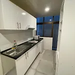 Con Jardin Y Pequena Piscina Privada Refrescarse 3*