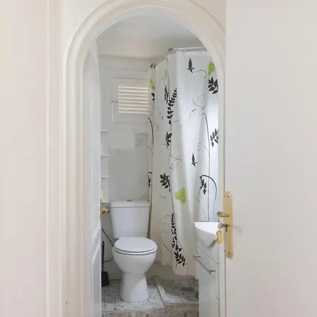 ゲストハウス Con Jardin Y Pequena Piscina Privada Refrescarse 3*